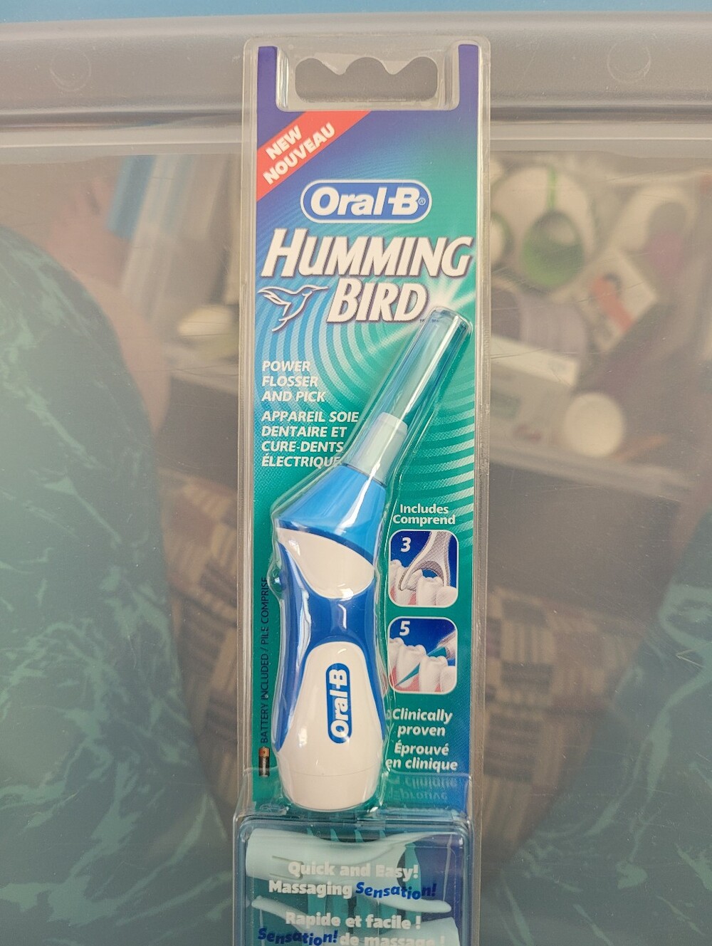 Oral B HUMMINGBIRD Flosser Sealed Never Opened